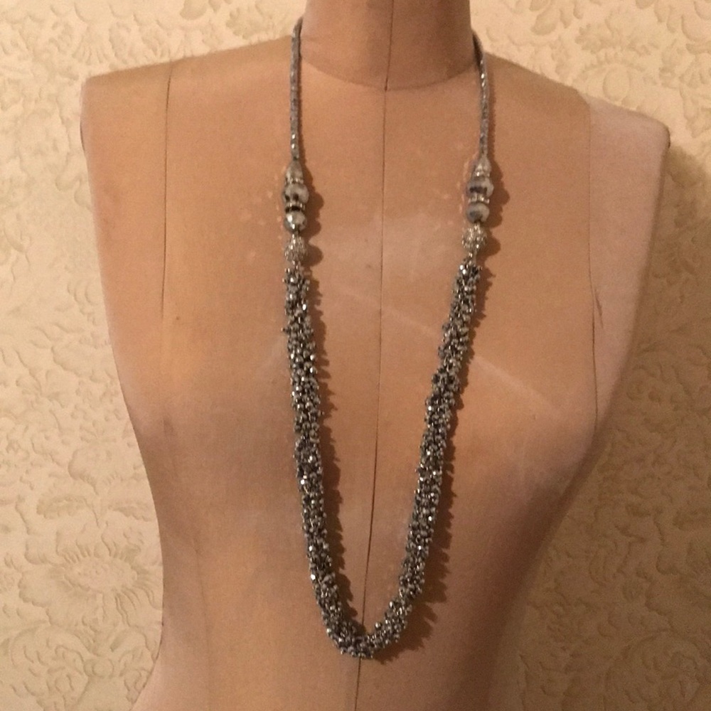 Beautiful necklace, two in one